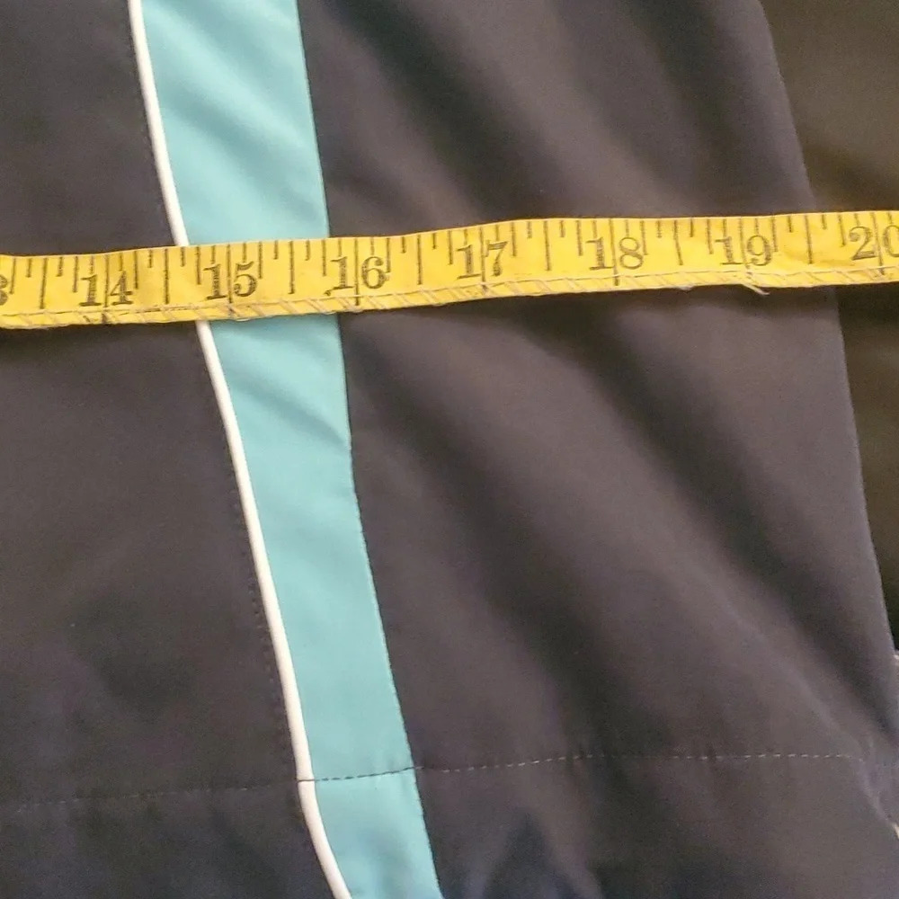 Green Tea Women's Athletic Windbreaker Full Zipper. Dark Grey and Teal - Picture 8 of 11